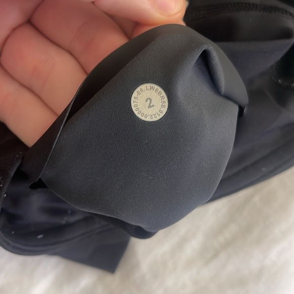 Lululemon Base Pace High-Rise Crop Legging 23” Size 2 - Picture 7 of 7